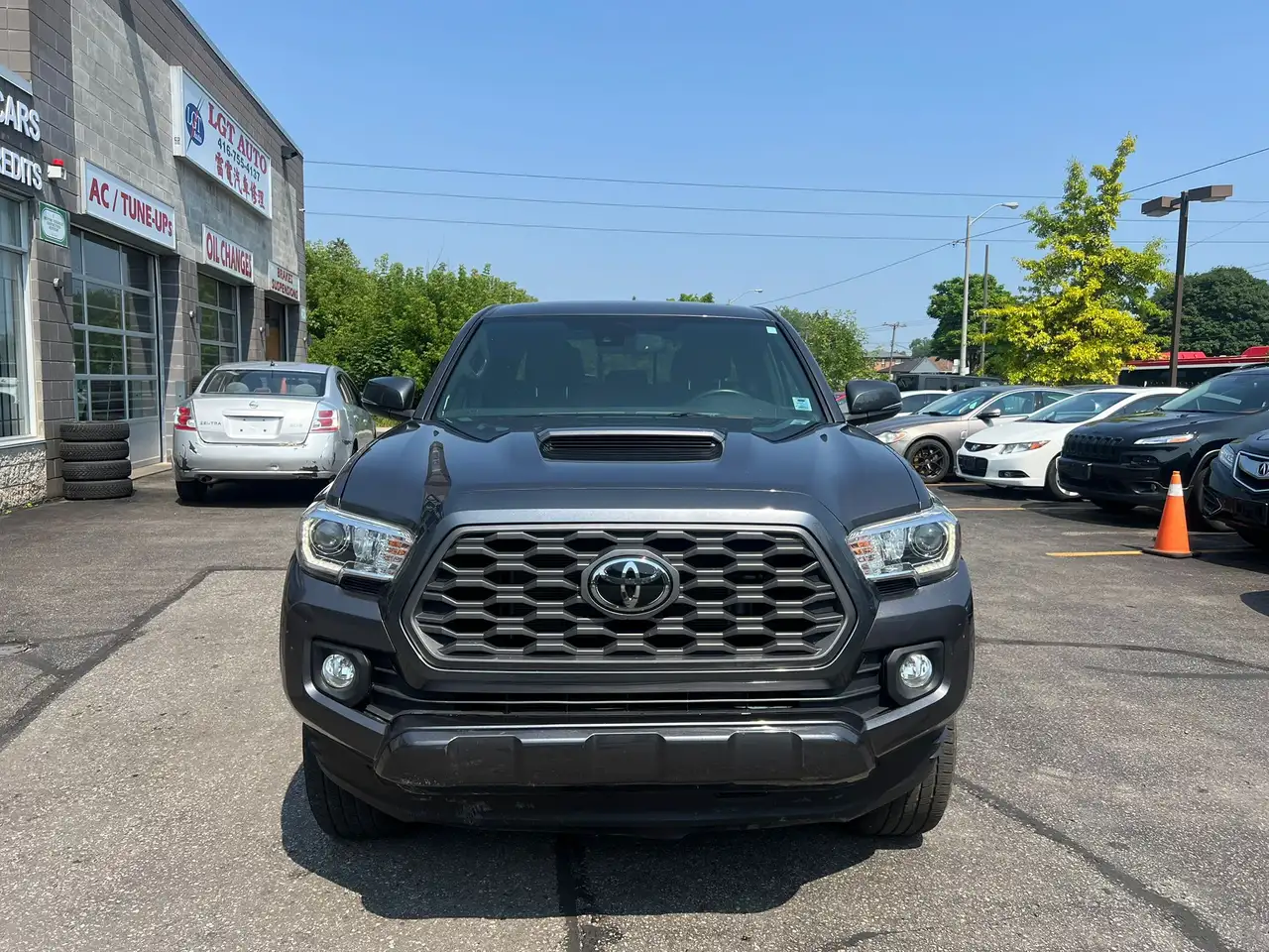 Toyota Tacoma снимка Toyota Tacoma