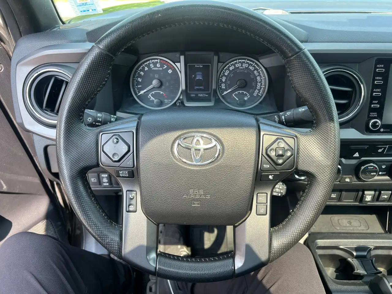 Toyota Tacoma снимка Toyota Tacoma