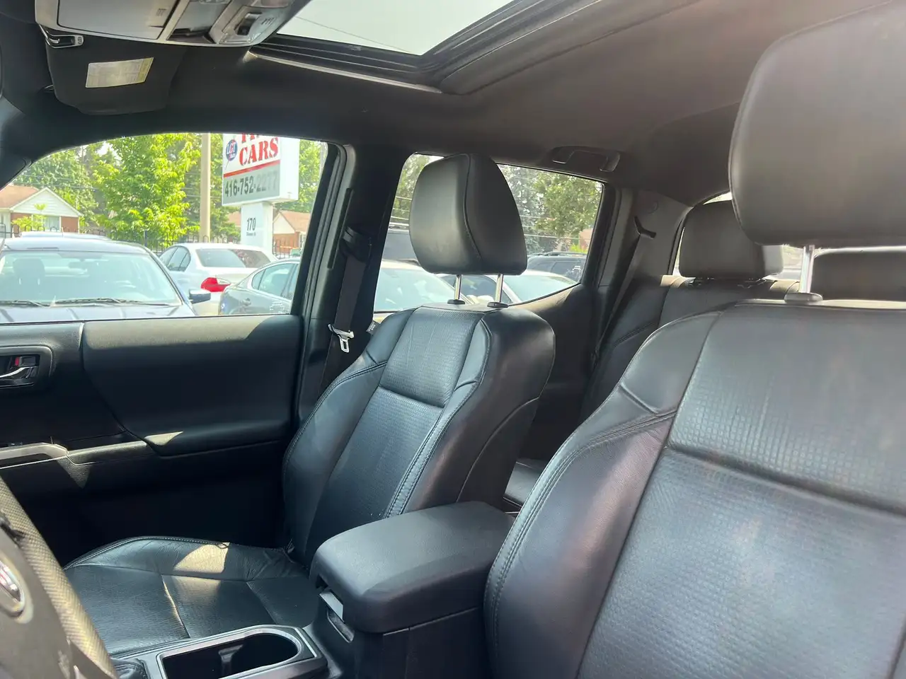 Toyota Tacoma снимка Toyota Tacoma