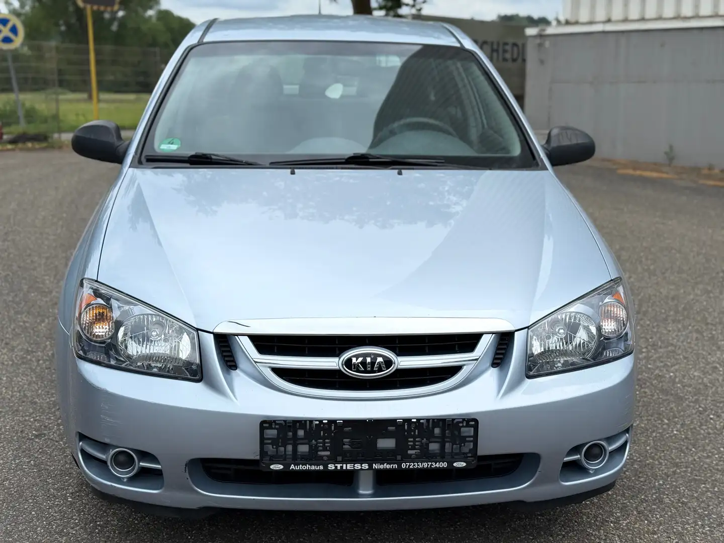 Kia Cerato 1.6 Tüv/Au 06/2026 Gümüş rengi - 2