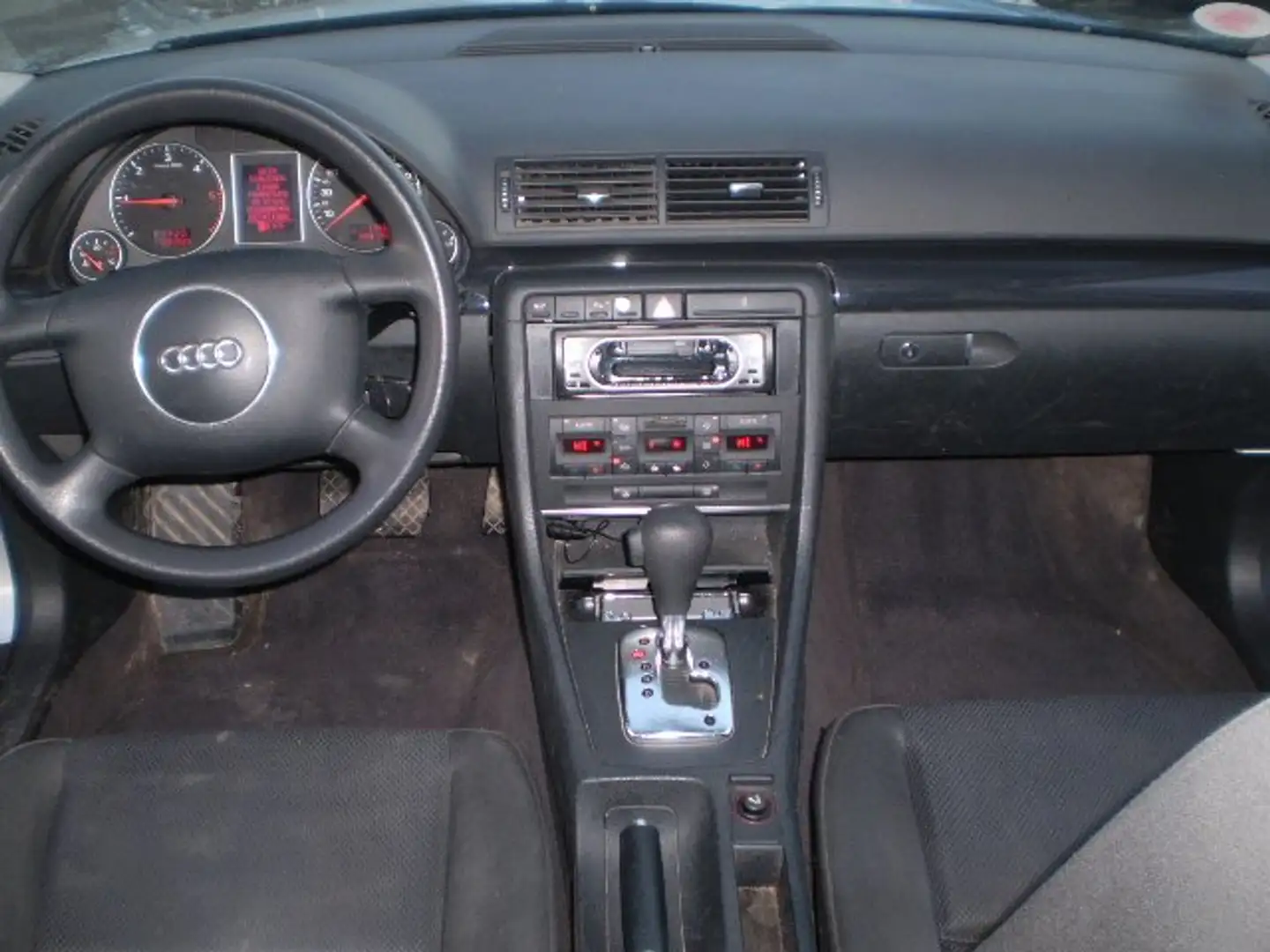 Audi A4 Avant 2.5 TDI - Getriebe Probleme!EXPORT!FESTPREIS Grau - 2