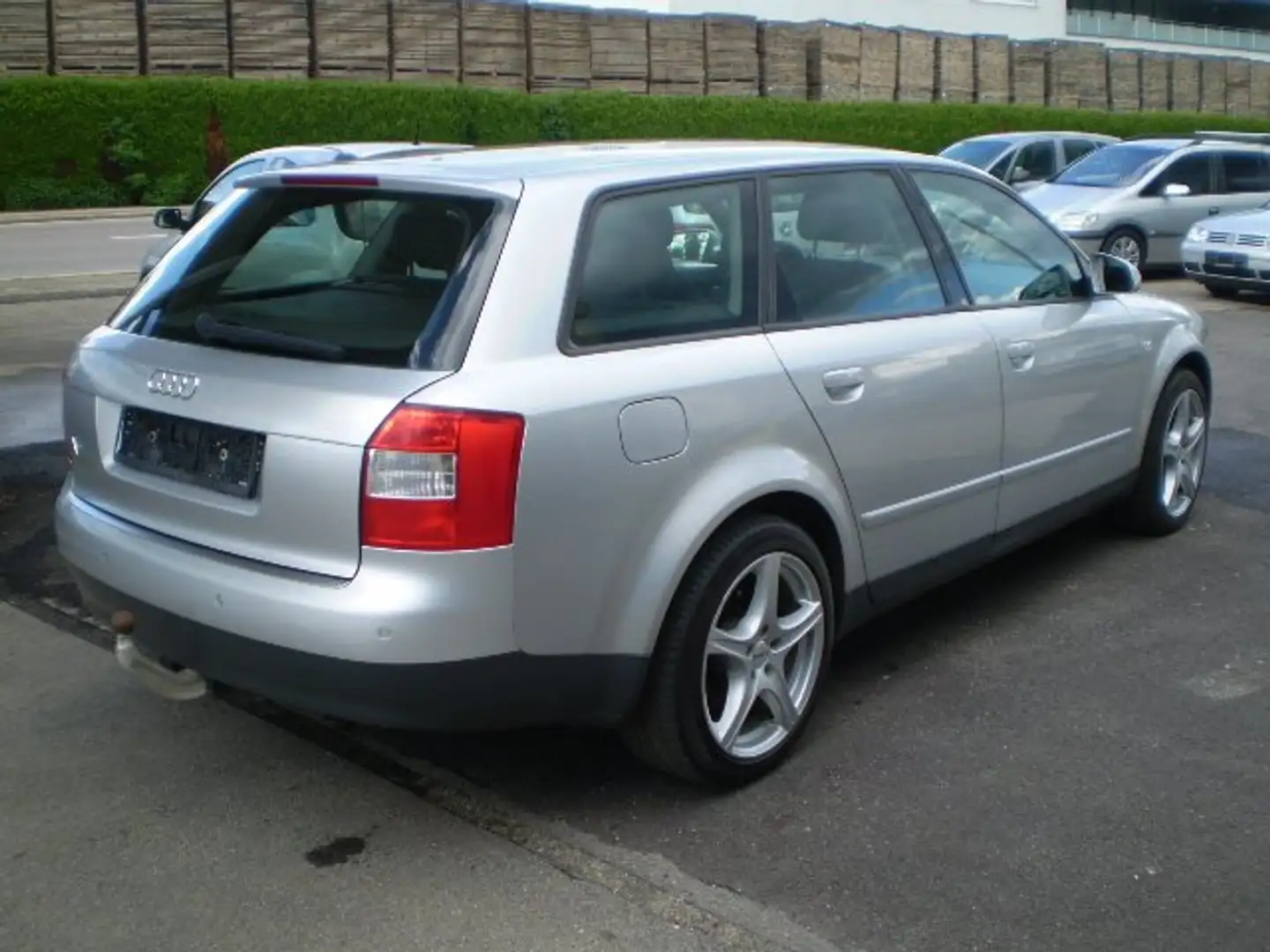 Audi A4 Avant 2.5 TDI - Getriebe Probleme!EXPORT!FESTPREIS Grau - 2