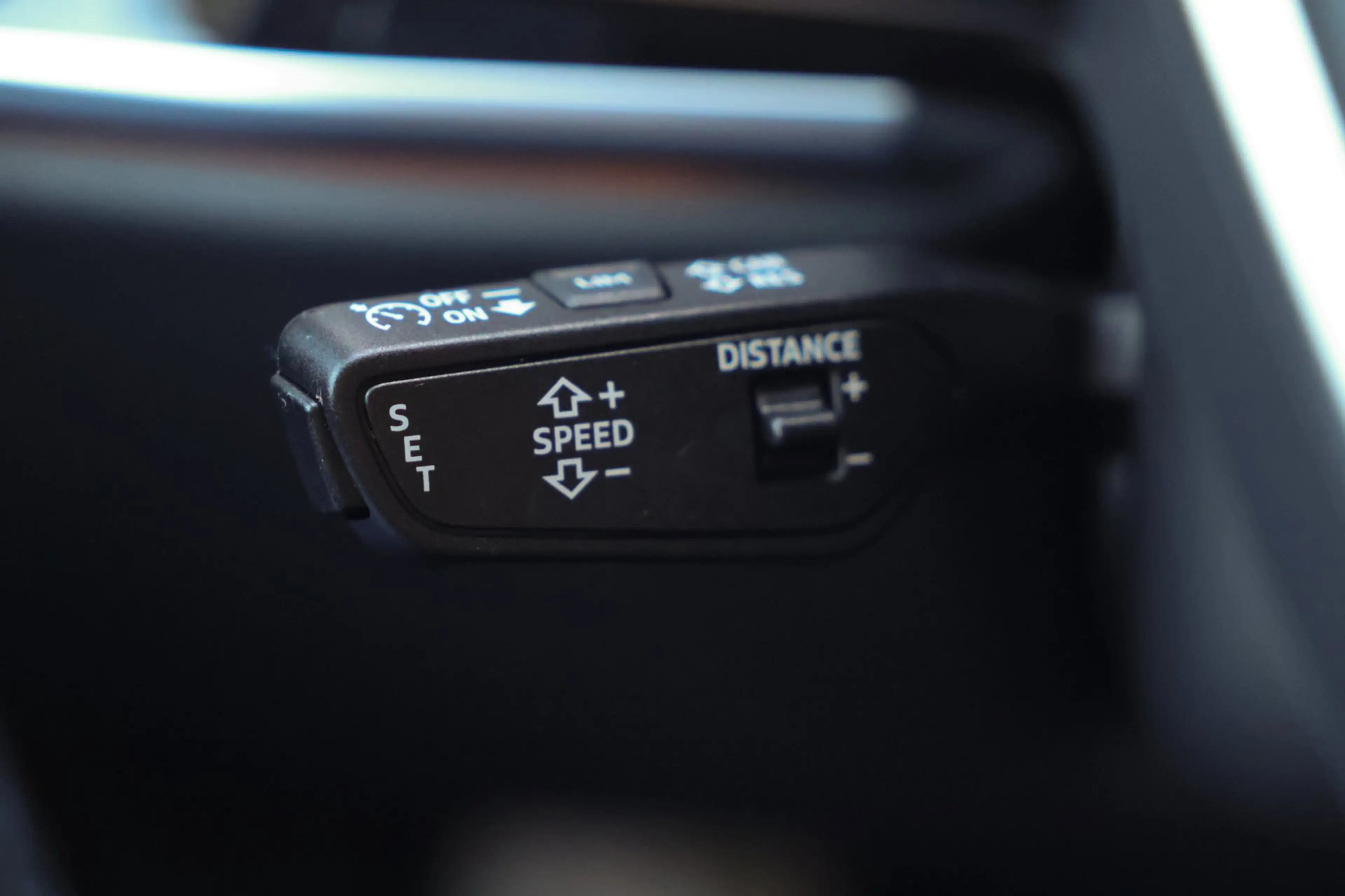 Audi A8 60 TFSI e * AUDI EXCLUSIVE * TV SCHERMEN * MASSAGE — photo 41