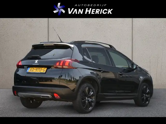 Peugeot 2008 view 4