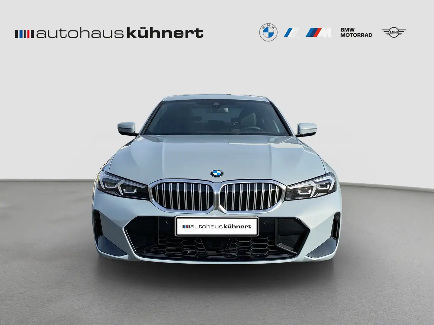 BMW 320 i xDrive Limousine ///M-Sport ACC PanoSD Hifi Grigio - 2
