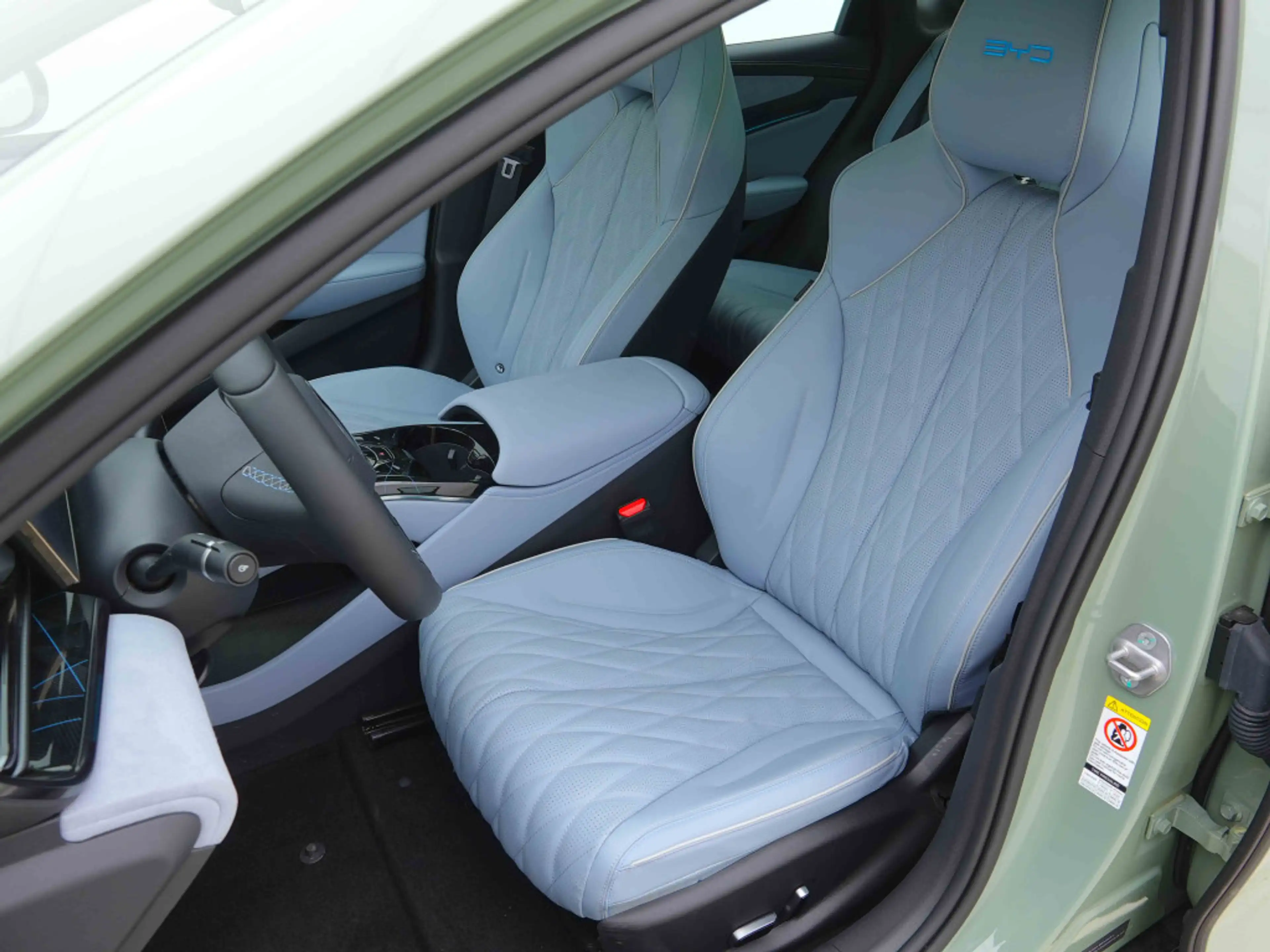 BYD Seal Comfort 62 kWh | 460km EV Range | Pano | Leather | GPS | Dynaudio — photo 7