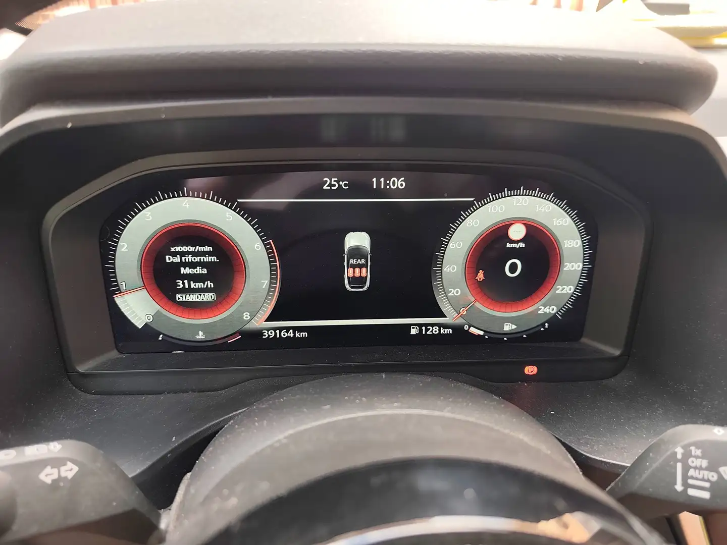 Nissan Qashqai Qashqai III 2021 1.3 mhev N-Connecta 2wd 140cv Gris - 1