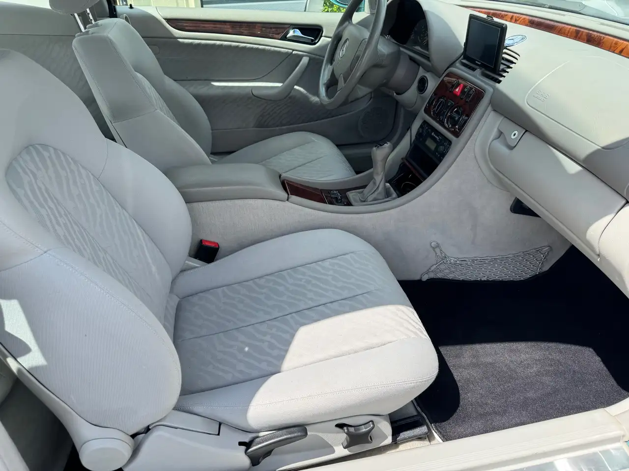 Mercedes-Benz CLK 200 CLK-Klasse Coupe Elegance TÜV/AU NEU NAVI KLIMA, foto 9