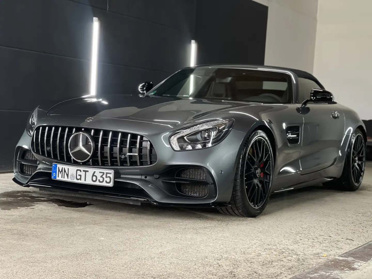 Mercedes-Benz AMG GT Roadster Performmaster 613PS*1 Hand* Gri - 1