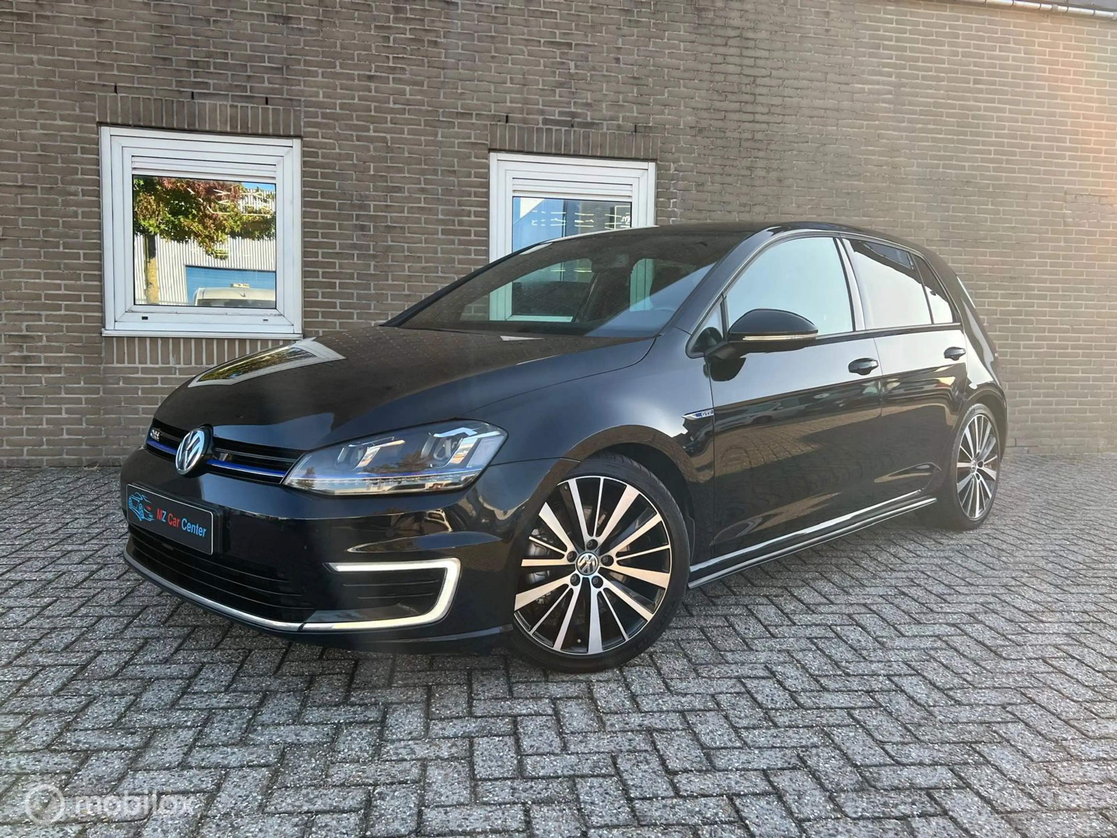 Volkswagen Golf GTE 1.4 TSI Automaat| Camera| Sensoren| NAP