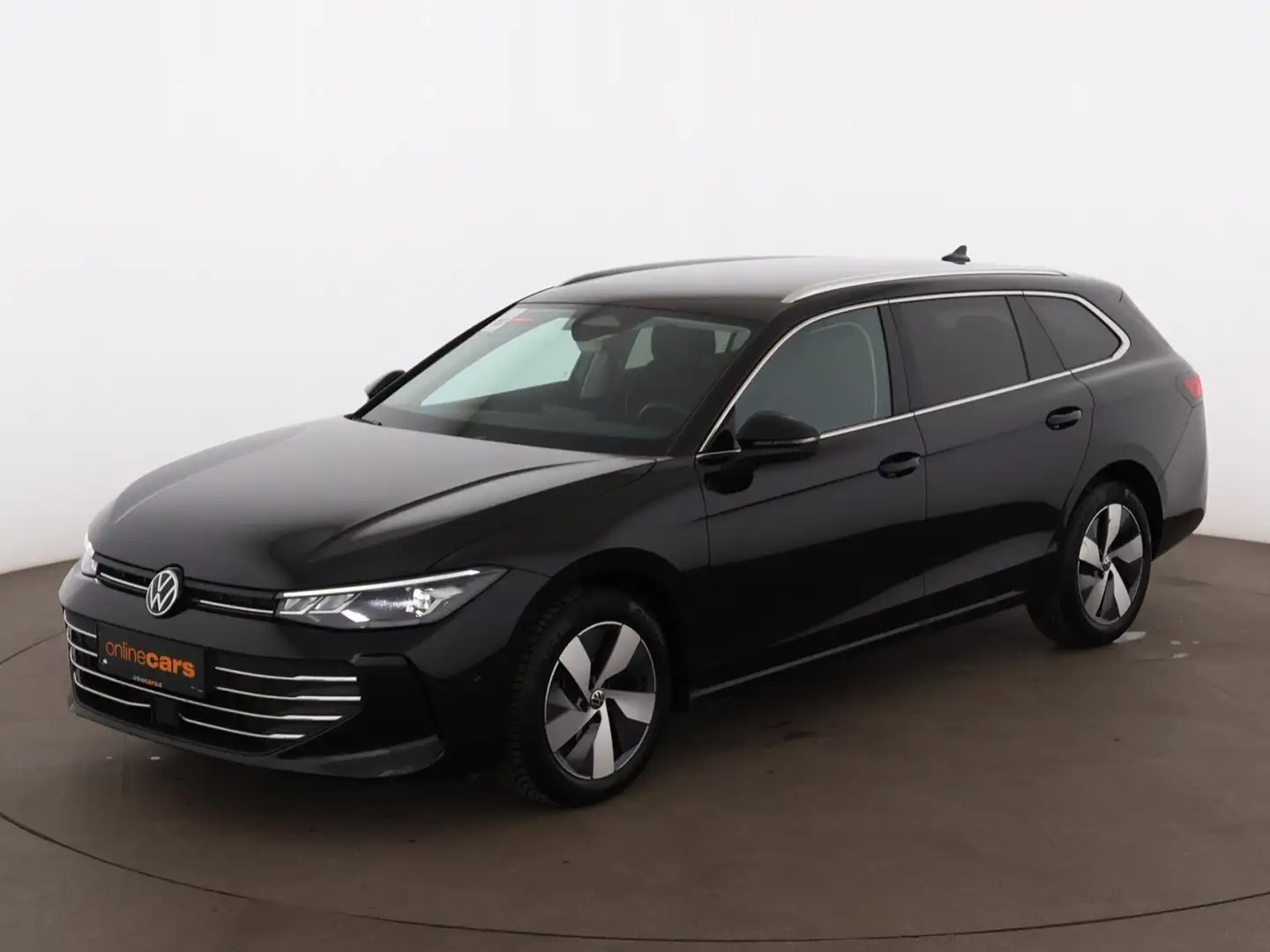 Volkswagen Passat Variant 2.0 TDI Business Aut LED 360-CAM Schwarz - 2