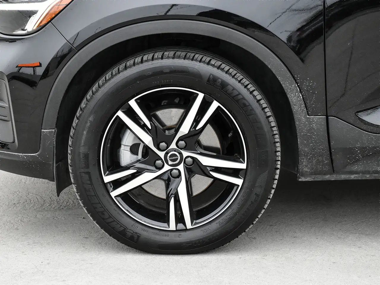 Volvo XC40 снимка Volvo XC40