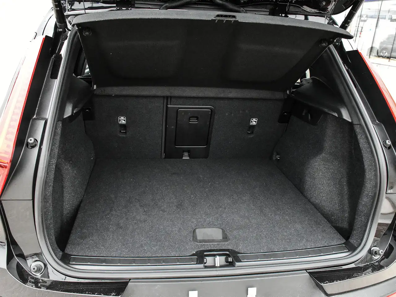 Volvo XC40 снимка Volvo XC40