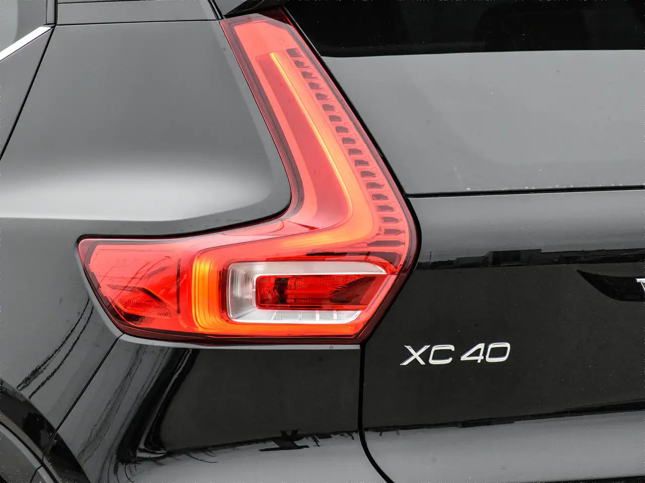 Volvo XC40 снимка Volvo XC40