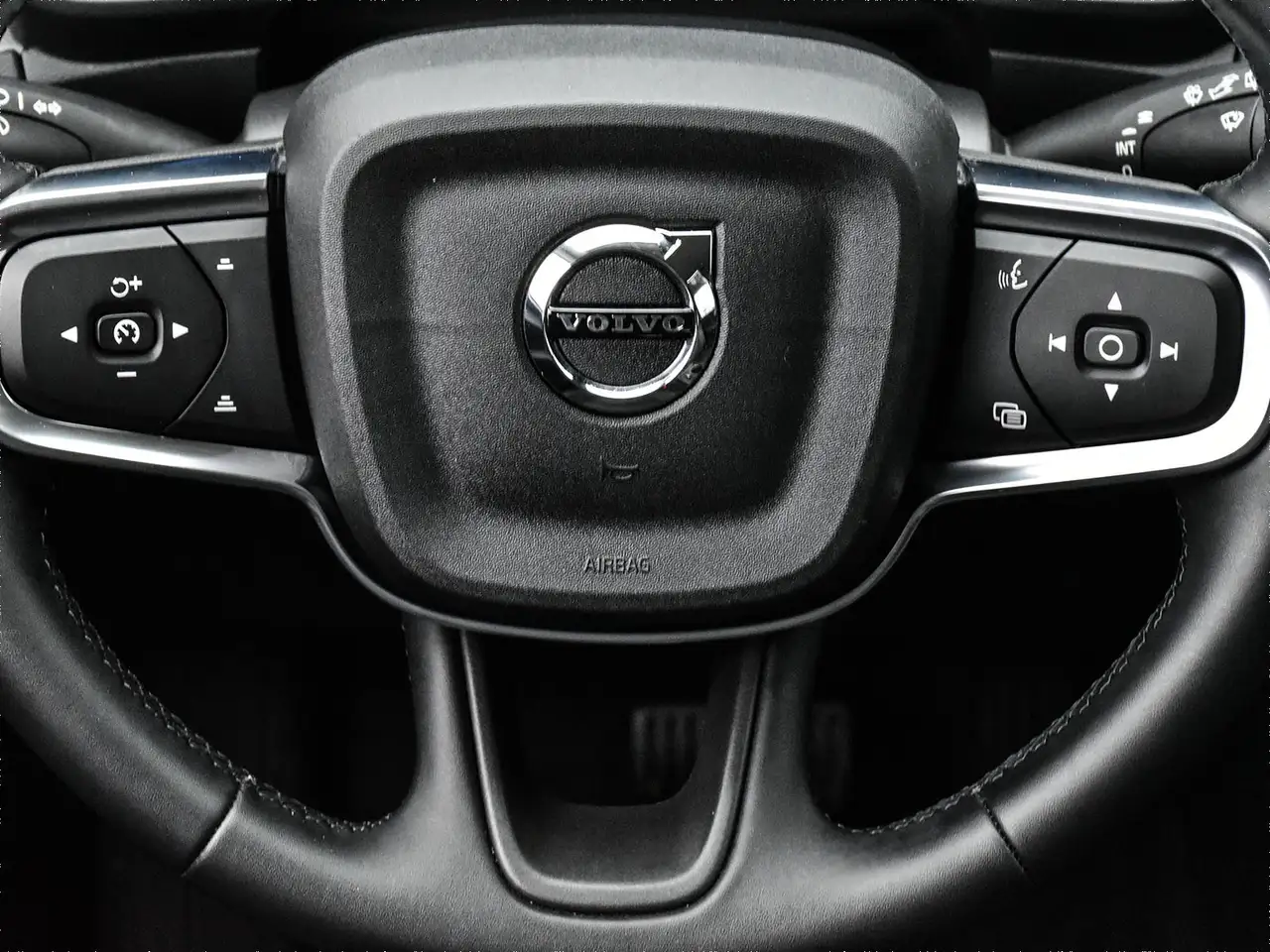 Volvo XC40 снимка Volvo XC40