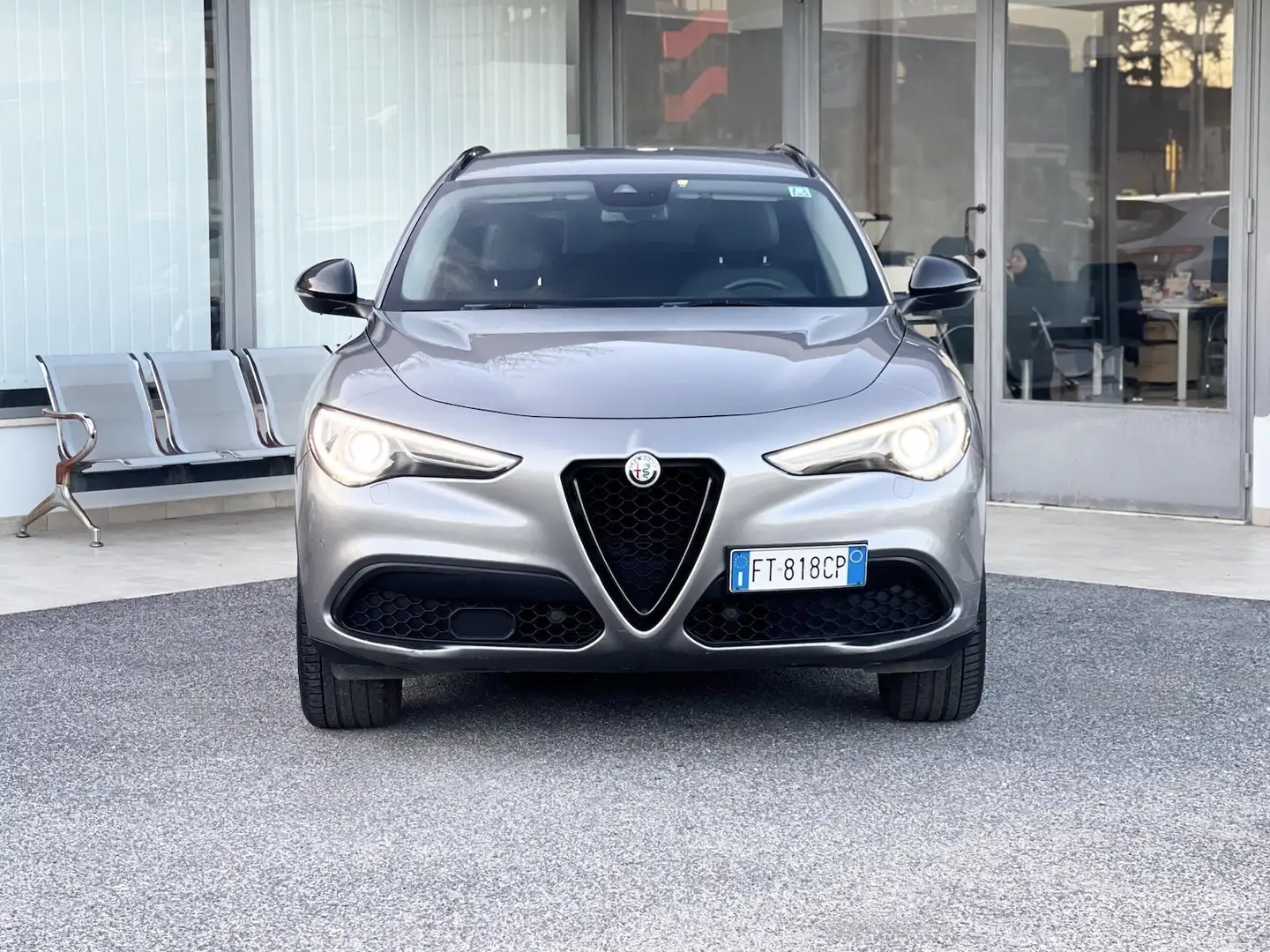 Alfa Romeo Stelvio 2.0 Benzina 200CV Automatica E6 - 2018 Grau - 2