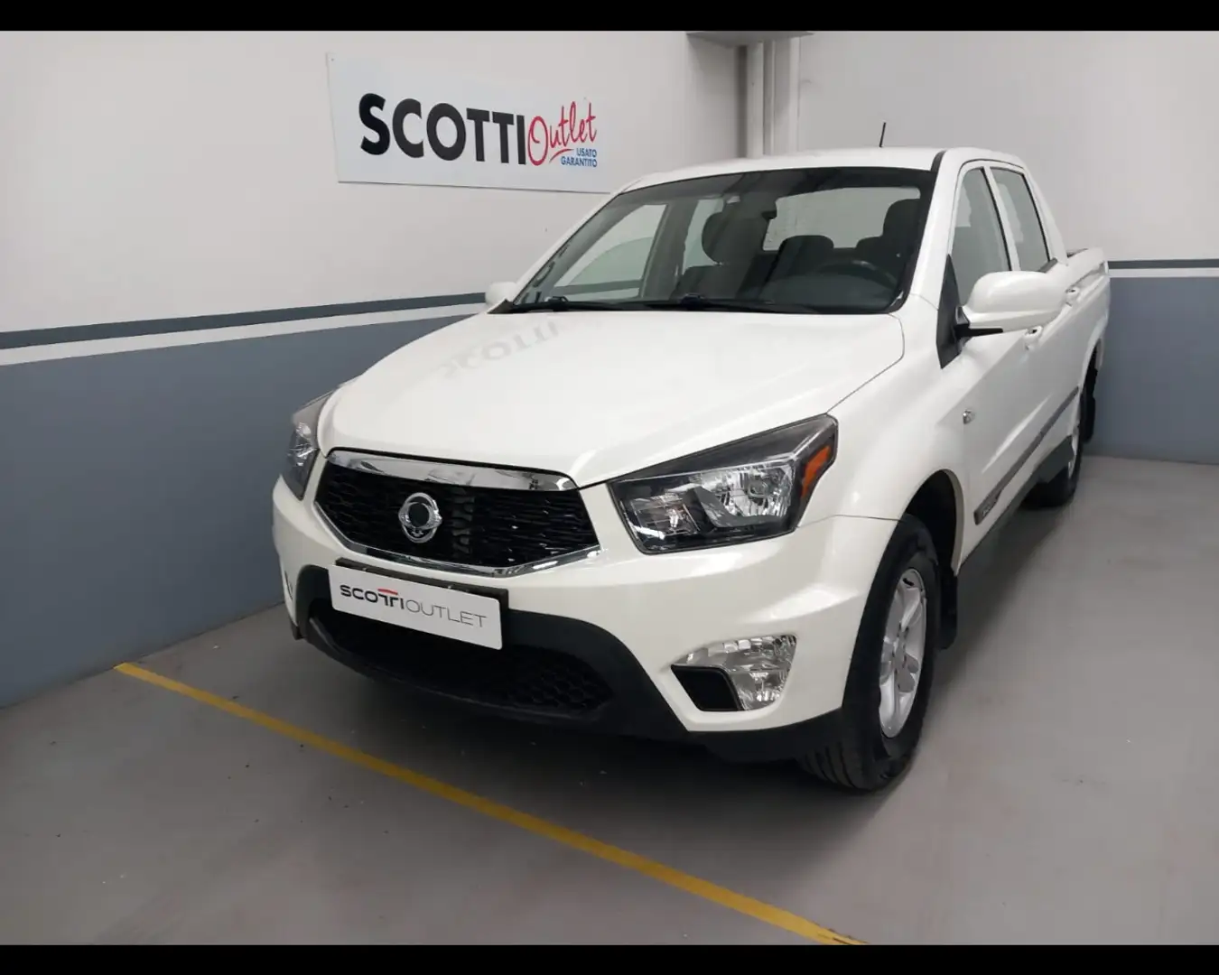 SsangYong Actyon Sports 2.2 Plus 4WD Smart Audio PICK UP Blanco - 1
