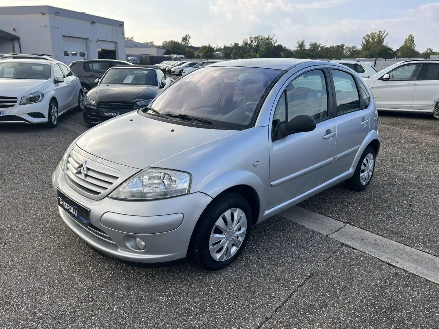 Citroen C3 Citroën 1.4 HDi 92ch Exclusive 5portes Clim Régulateur Attelage Grau - 1