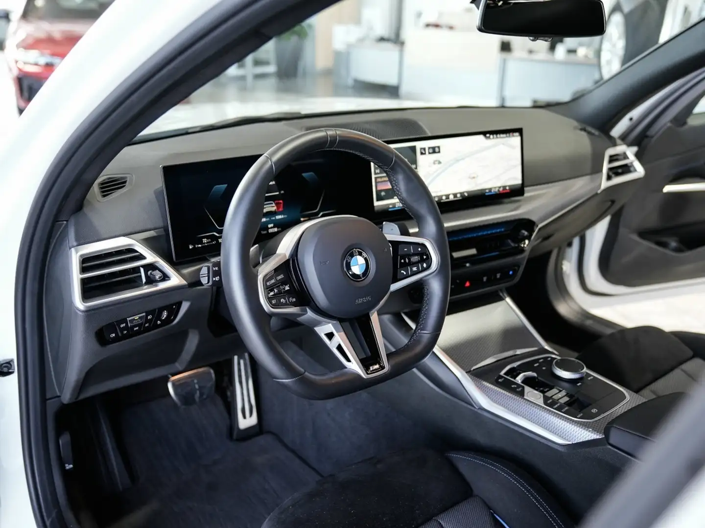 BMW 320 320i xDrive M Sport ACC Kamera Weiß - 2