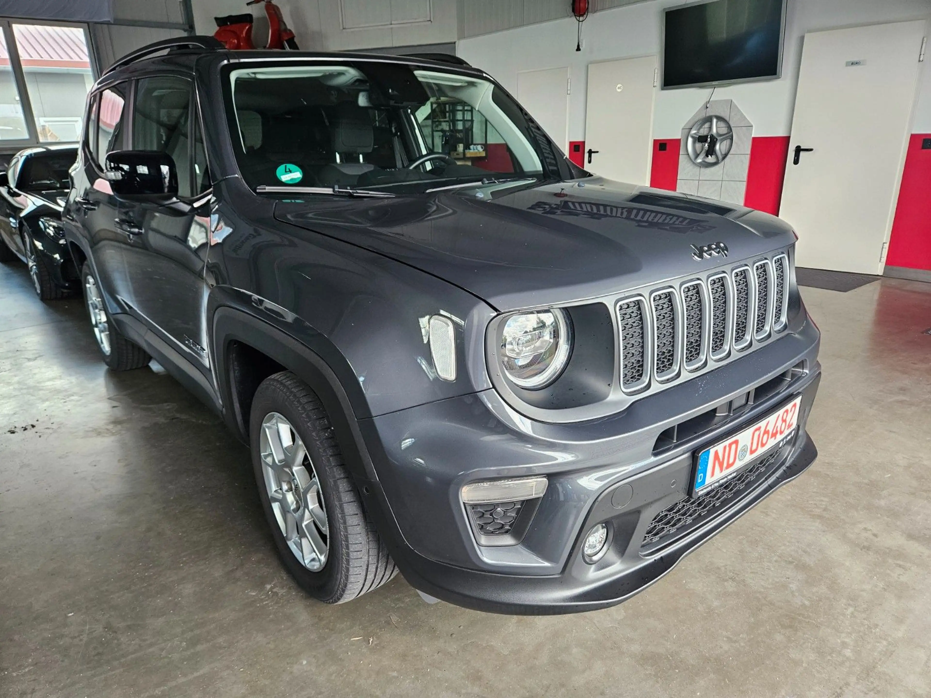 Jeep Renegade High Altitude Mild-H./ LED/Kamera/SHZ — photo 9