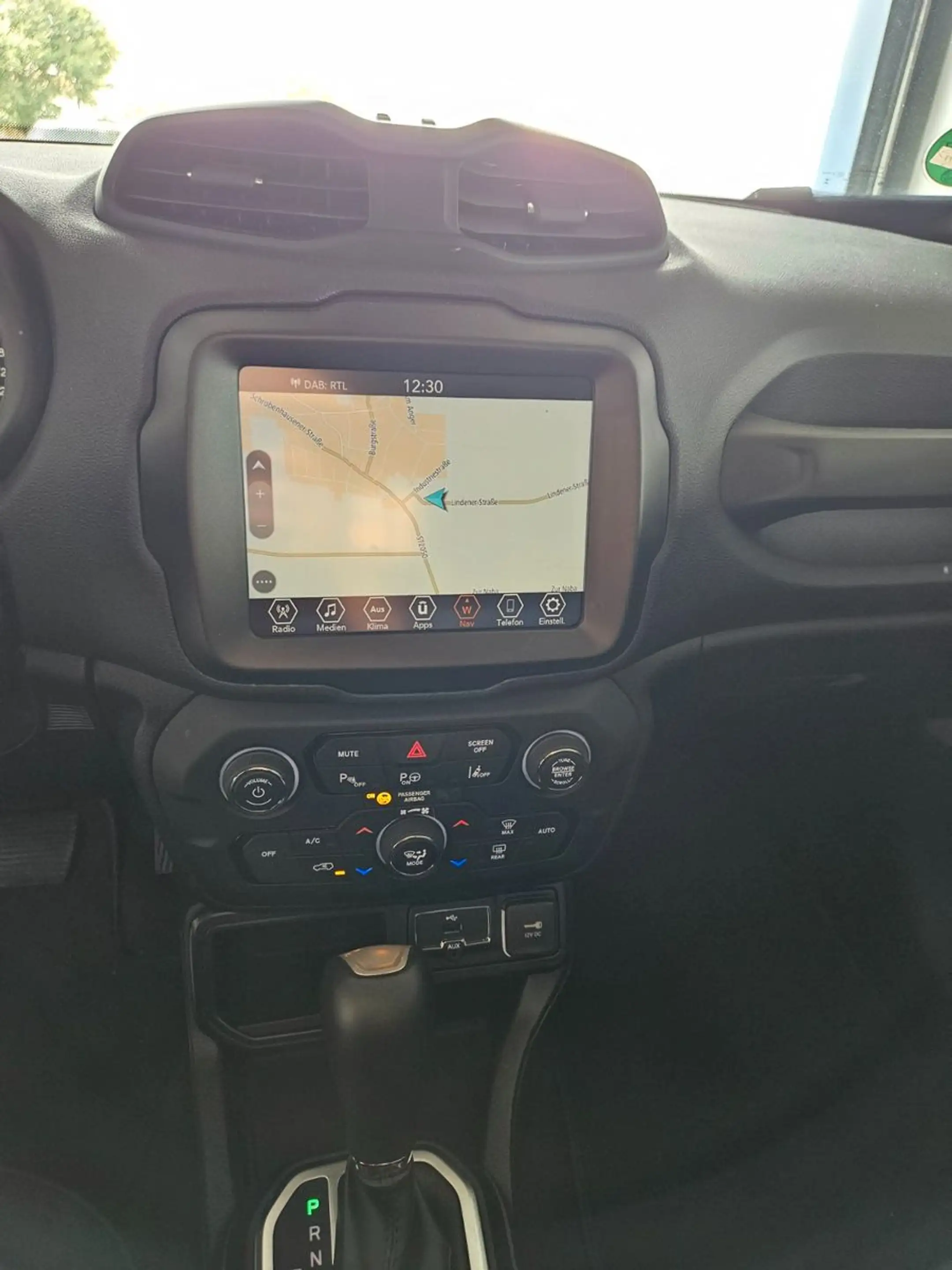Jeep Renegade High Altitude Mild-H./ LED/Kamera/SHZ — photo 13