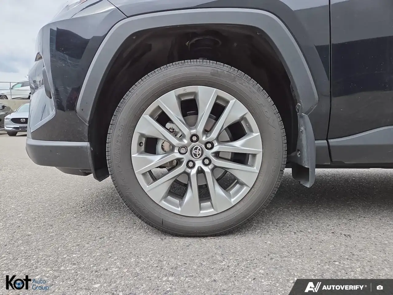Toyota RAV 4 снимка Toyota RAV 4