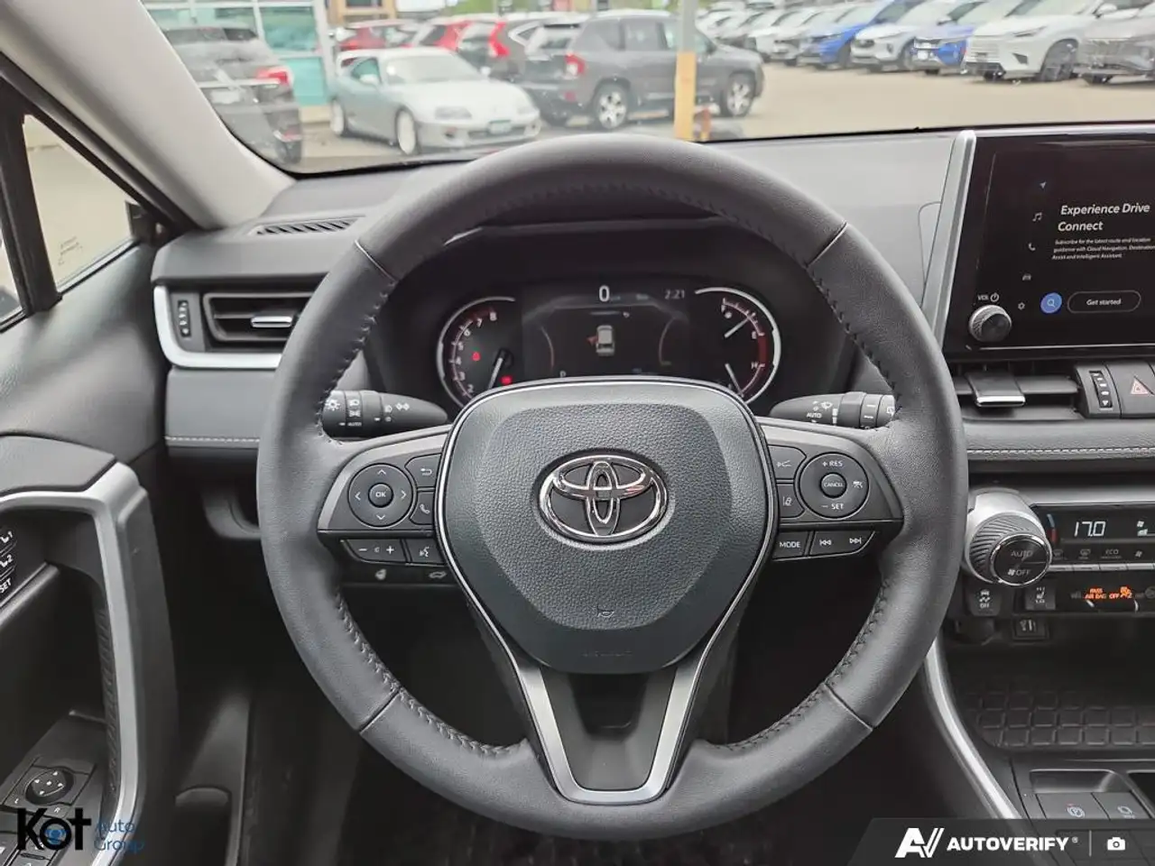 Toyota RAV 4 снимка Toyota RAV 4