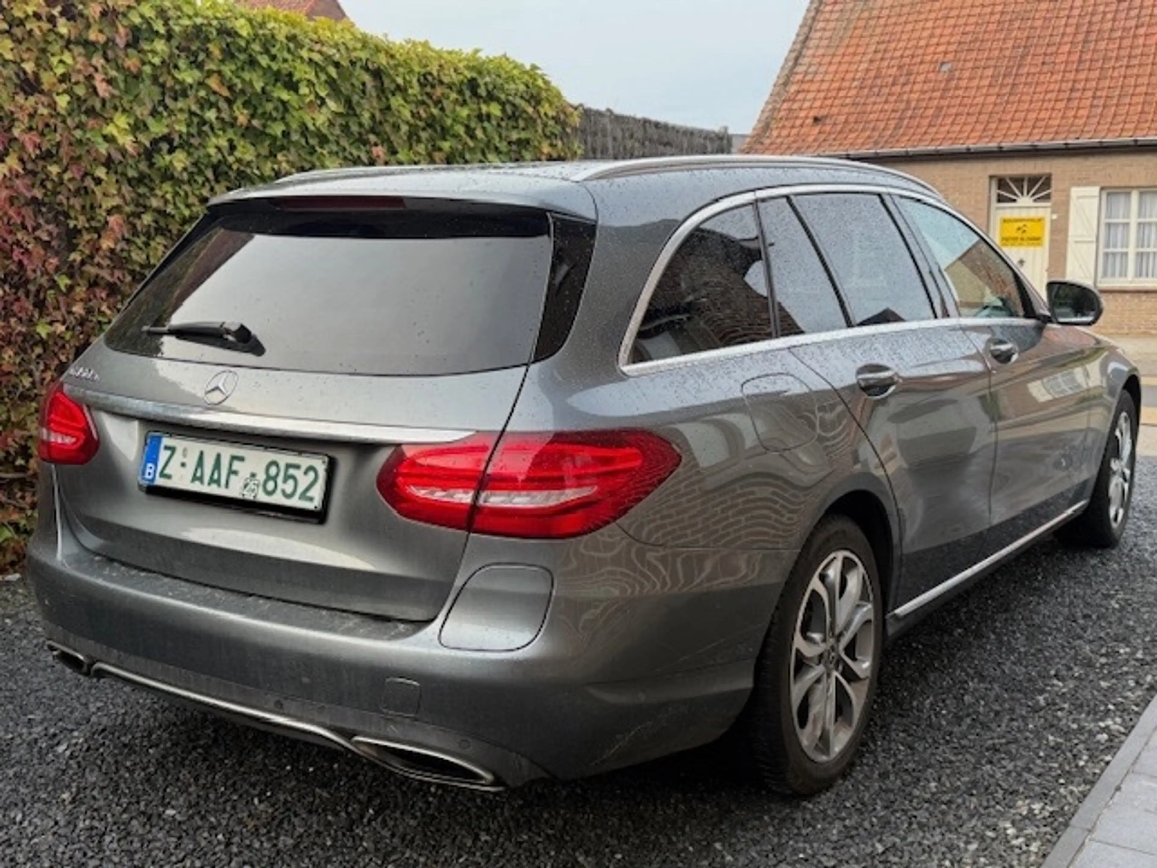 Mercedes-Benz C 350 C 350 e T 13.750 + btw Leder Navi Alu Pts Keyless — photo 3