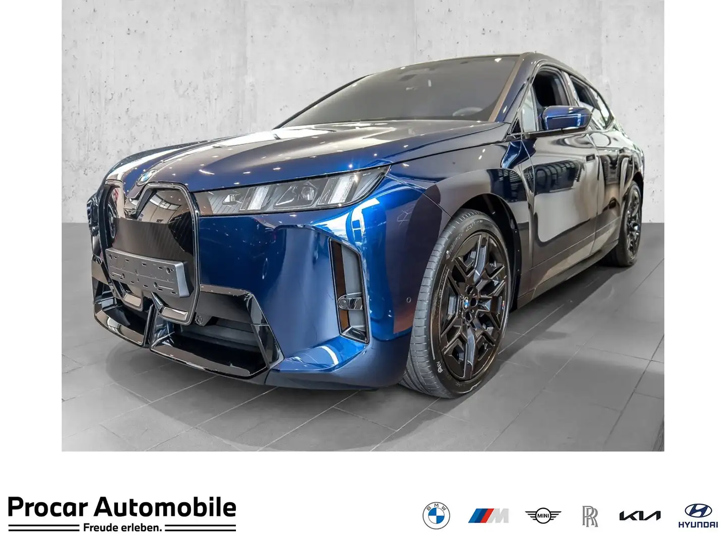 BMW iX xDrive60 M Sport Pro 22" PANO 360° Head-Up Синий - 1