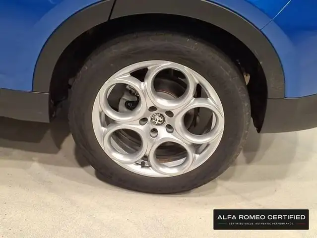 Alfa Romeo Tonale view 11