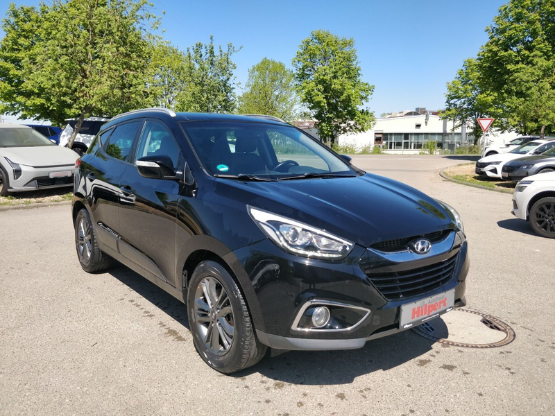Hyundai iX35 IX 35 (TUCSON) 1,6 135PS  PANO Leder AHK NAVI RF — photo 2