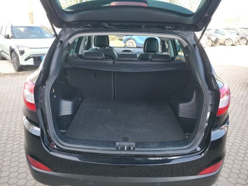 Hyundai iX35 IX 35 (TUCSON) 1,6 135PS  PANO Leder AHK NAVI RF — photo 6