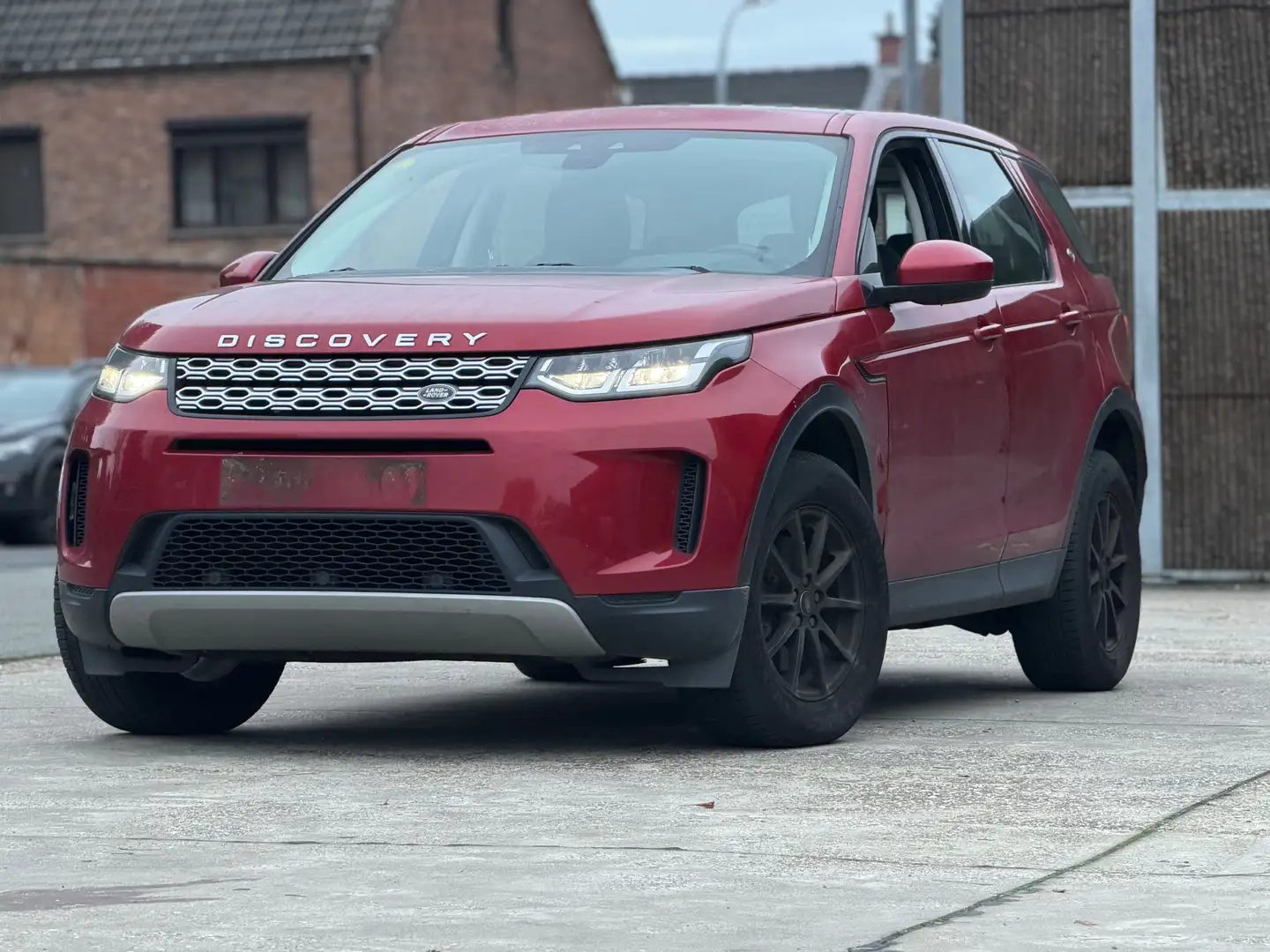 Land Rover Discovery Sport D150pk-7pl-Hybride Diesel-2020-Pano-Camera-Gps Rood - 1