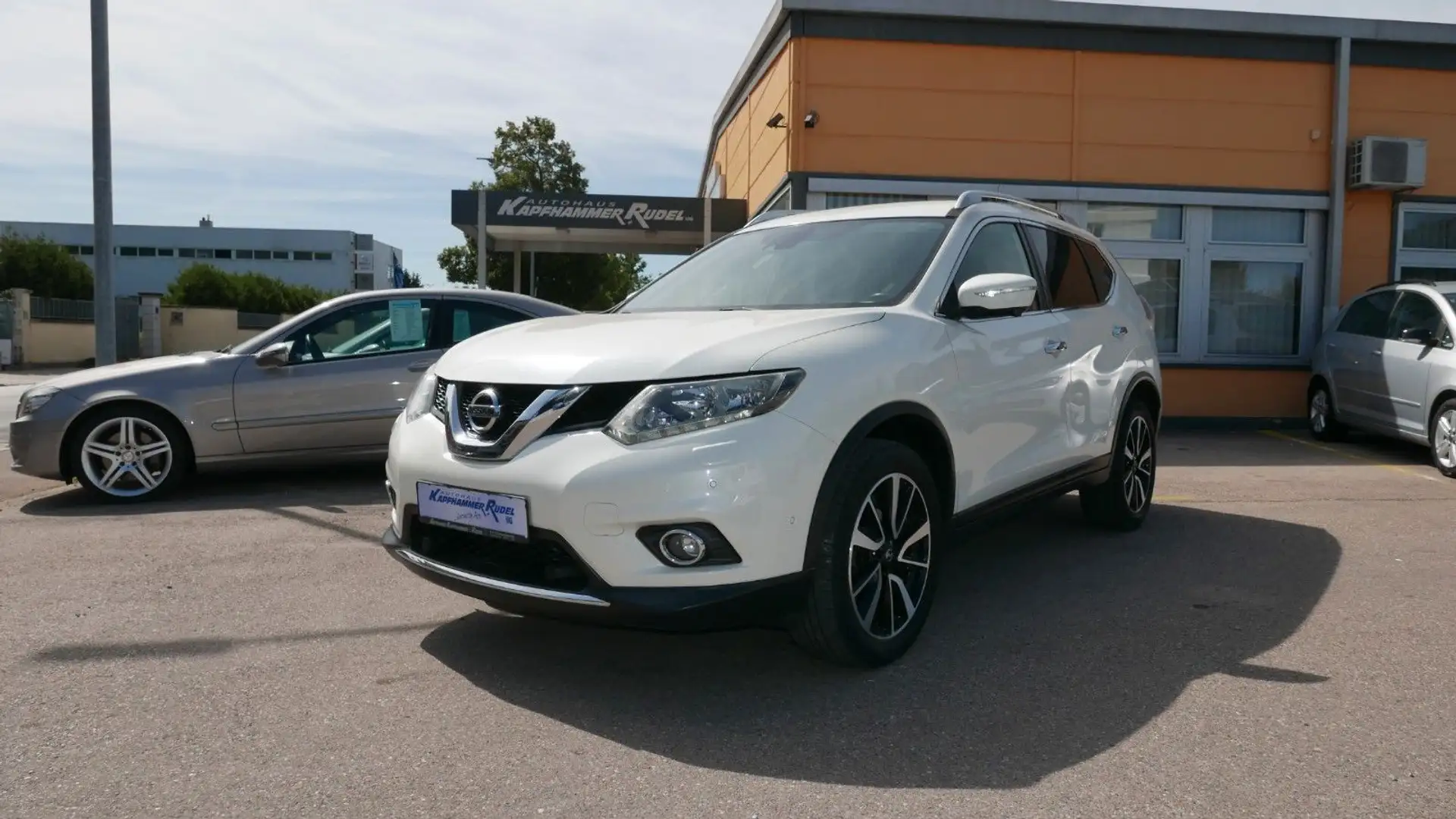 Nissan X-Trail N-Vision /360°Kamera/SHZ/AUTOMATIK Blanc - 1