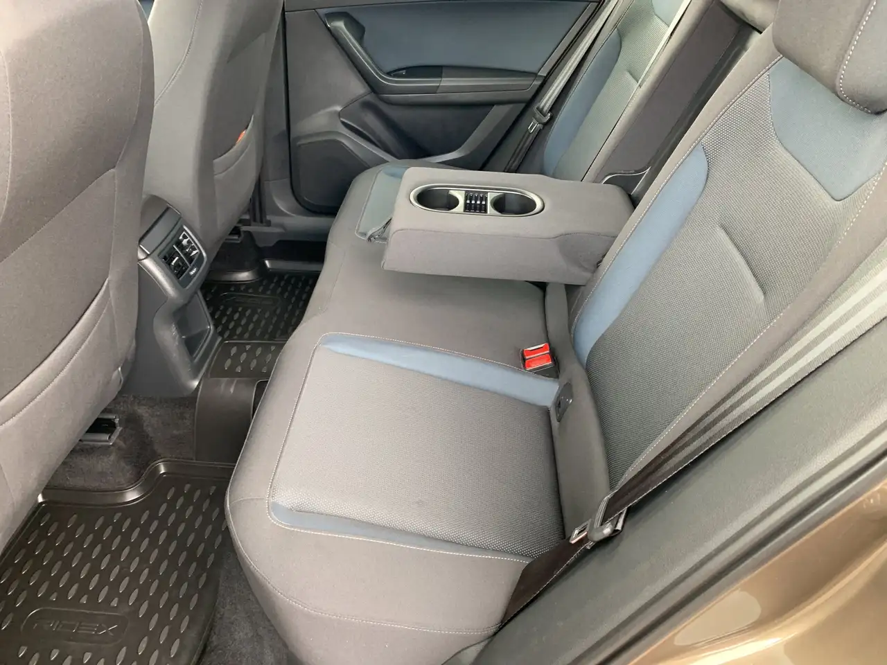 SEAT Ateca 1.4 TSI — photo 8 sur 13