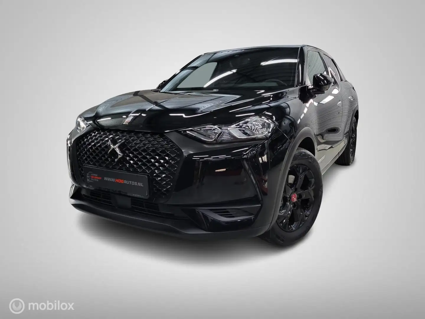 DS Automobiles DS 3 Crossback E-Tense Performance Line 50 kWh Soh 97% Schwarz - 1