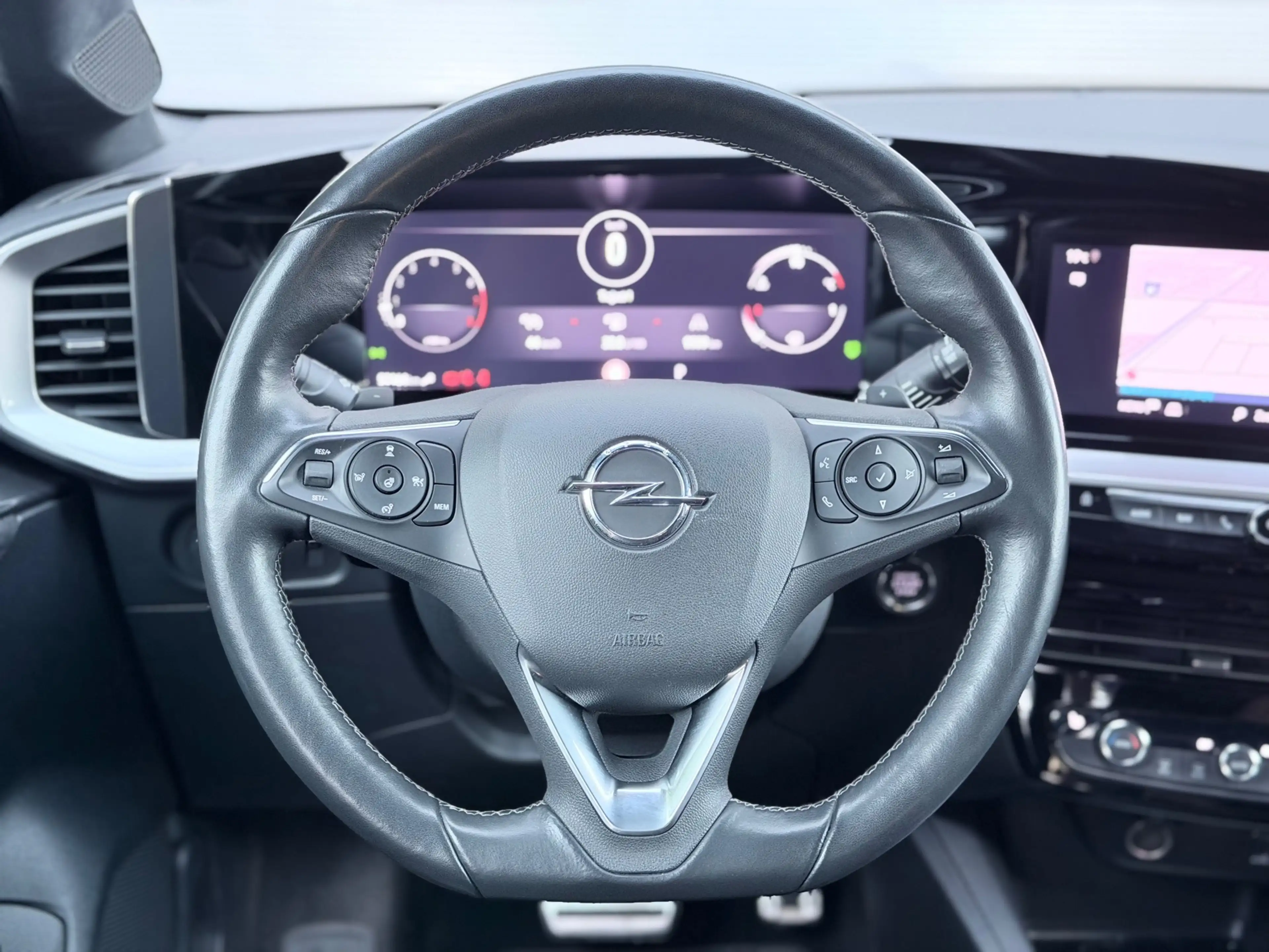 Opel Mokka 1.2 Turbo Ultimate AppleCarPlay/Camera — photo 13