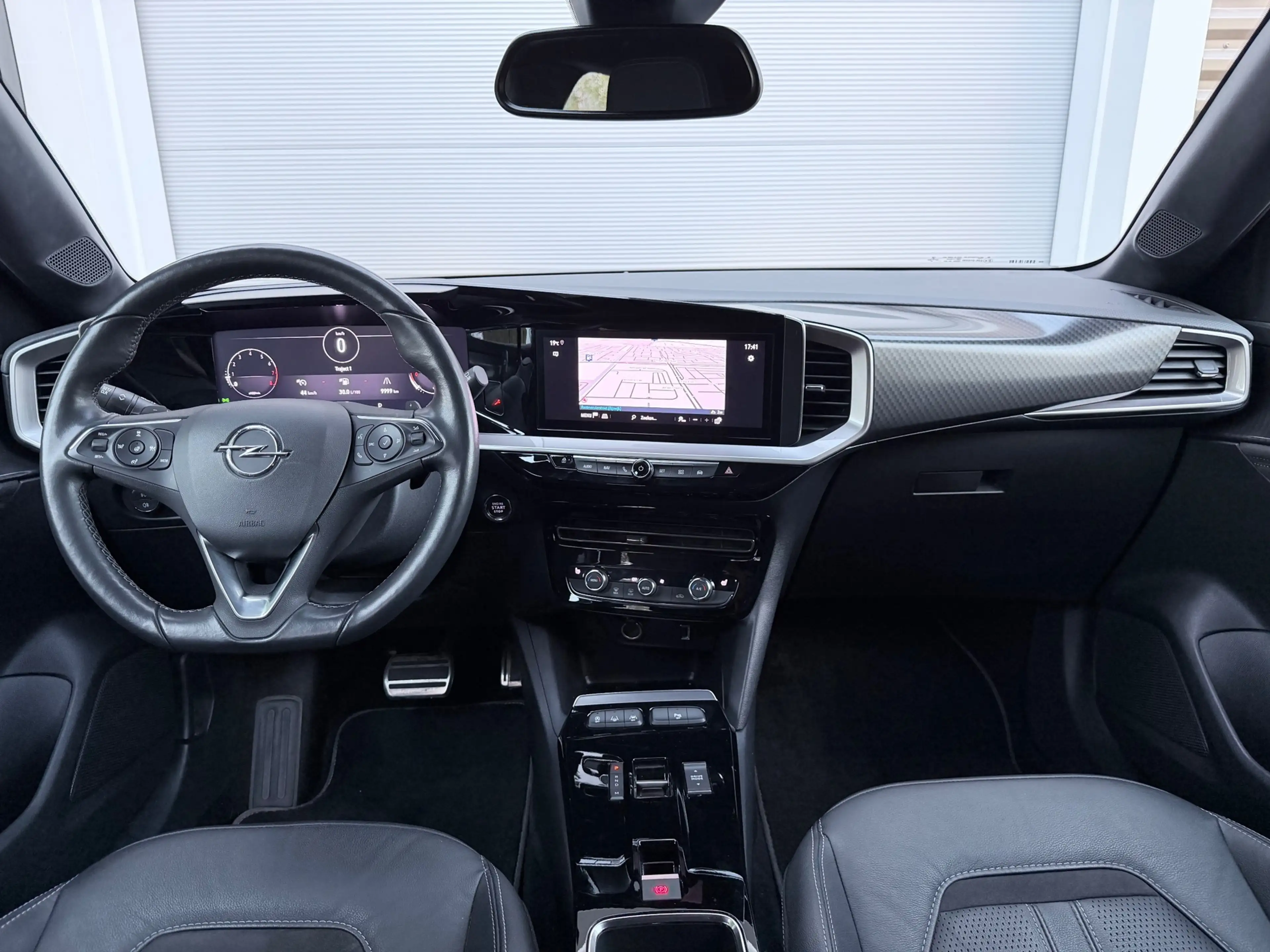 Opel Mokka 1.2 Turbo Ultimate AppleCarPlay/Camera — photo 9