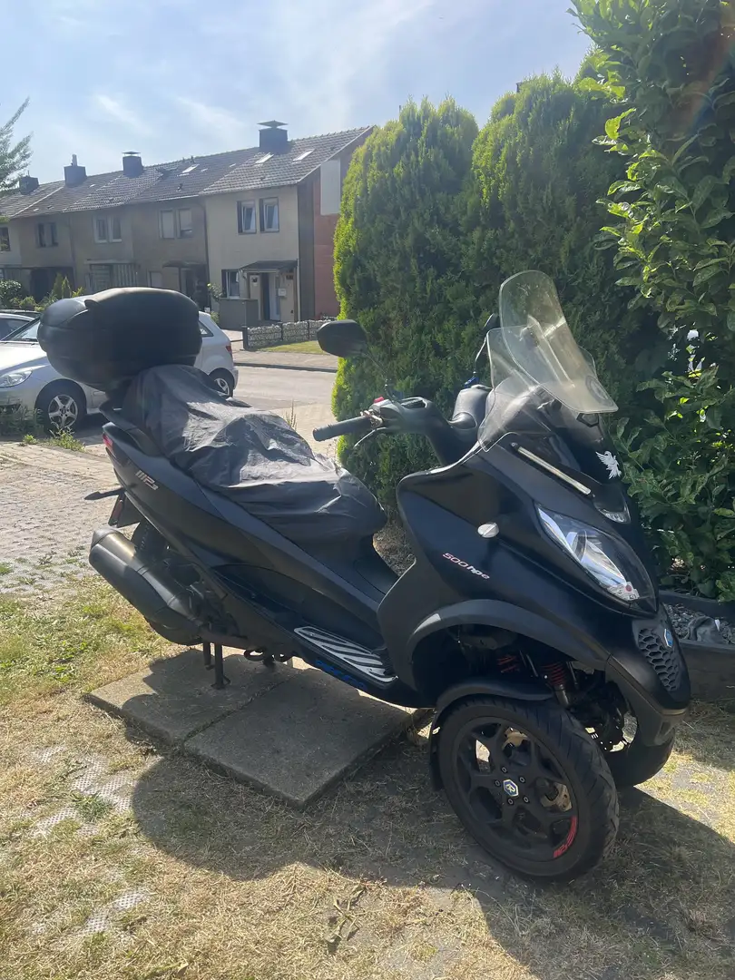 Piaggio MP3 500 Sport Schwarz - 2