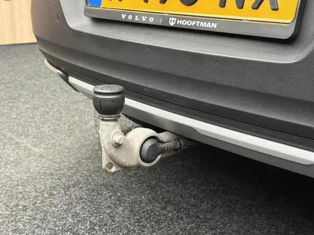 Volvo XC40 view 28