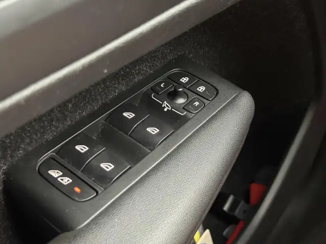Volvo XC40 view 20