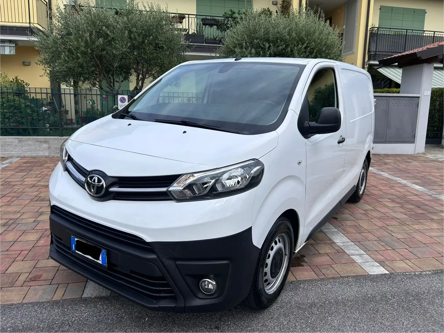 Toyota Proace furgone - 1
