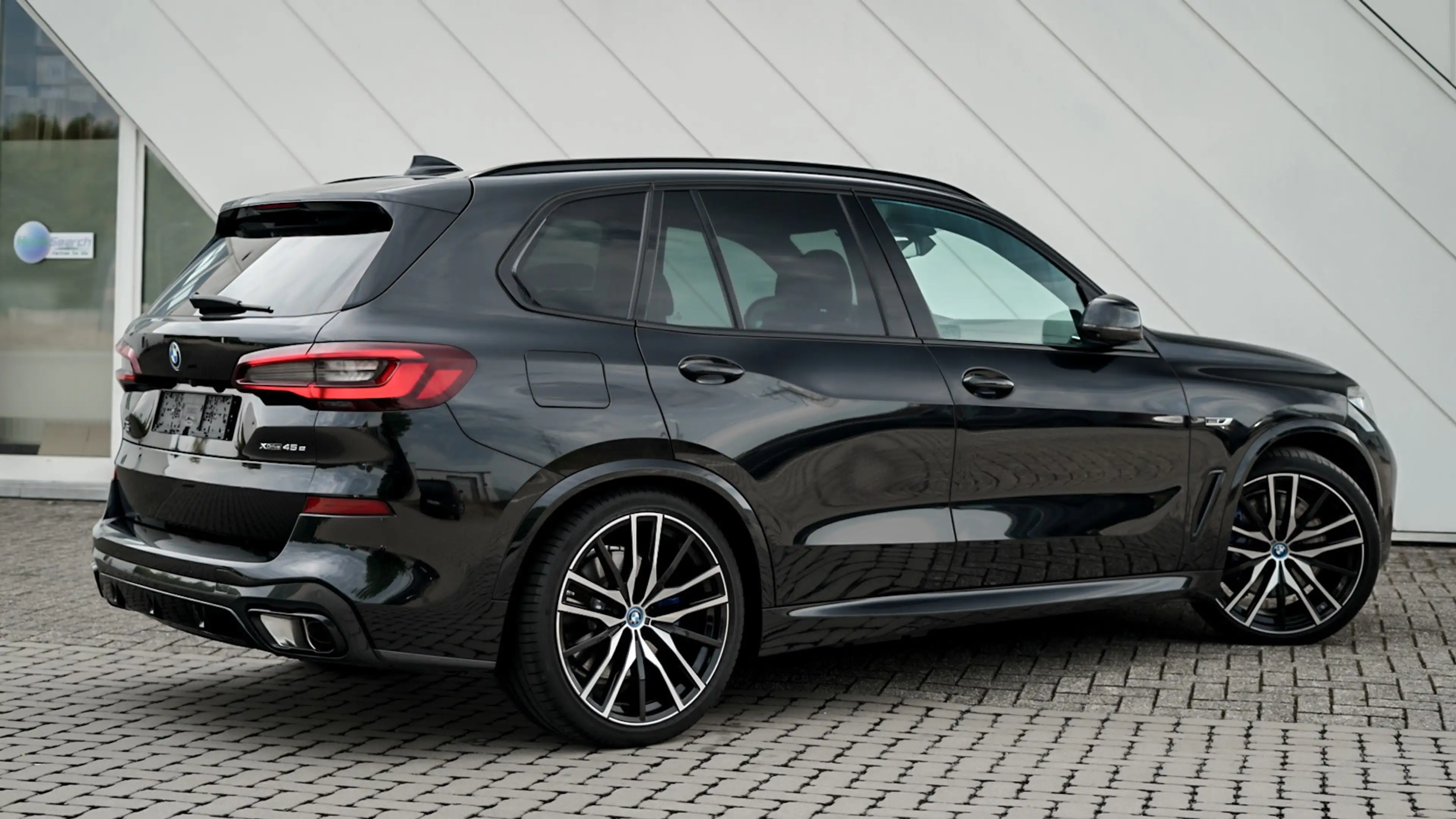 BMW X5 xDrive45e LASER | 360 CAMERA | DIS. key | HUD | PANO | KEYLESS | PROF. DRIVING ASSISTANCE | GEKOELDE ZETELS | — photo 12