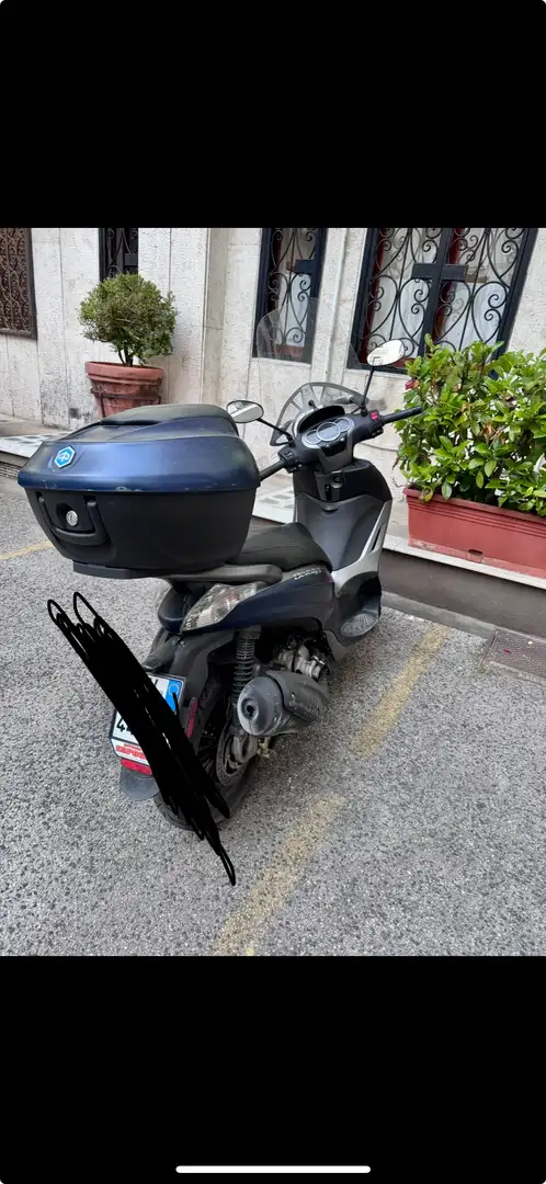Piaggio Beverly 300 Beverly S 300 - 1