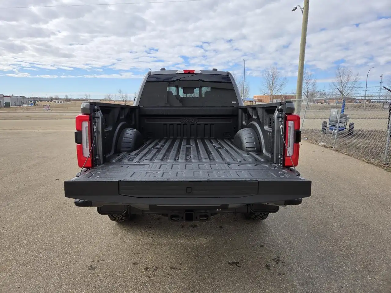 Ford F 350 снимка Ford F 350
