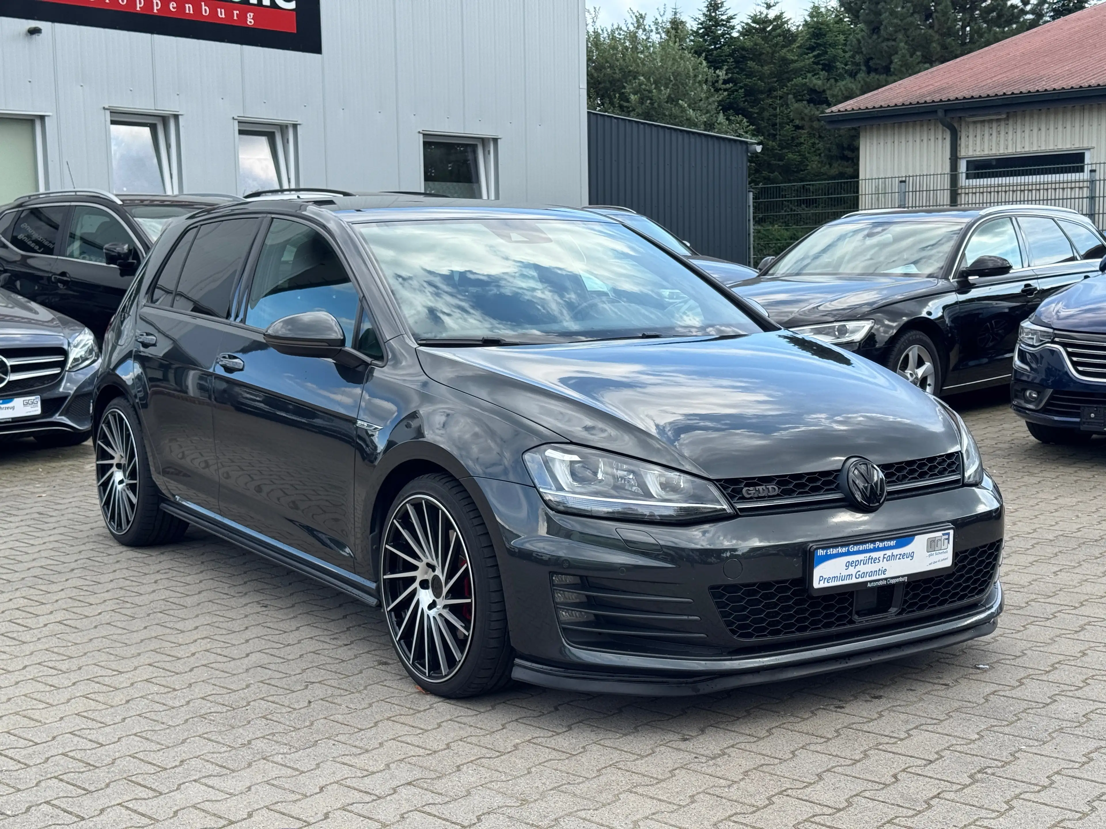 Volkswagen Golf GTD 2.0 TDI DSG "Sport & Sound" *Rückfahrkamera* — photo 3