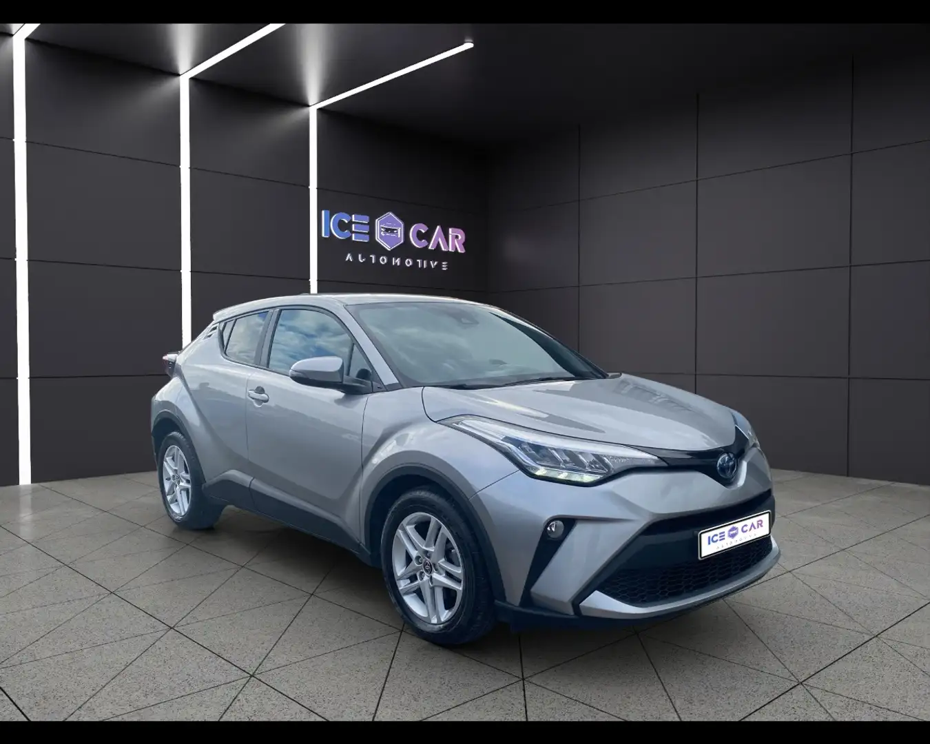 Toyota C-HR (2016-2023) - C-HR 1.8 Hybrid E-CVT Lounge Gris - 2