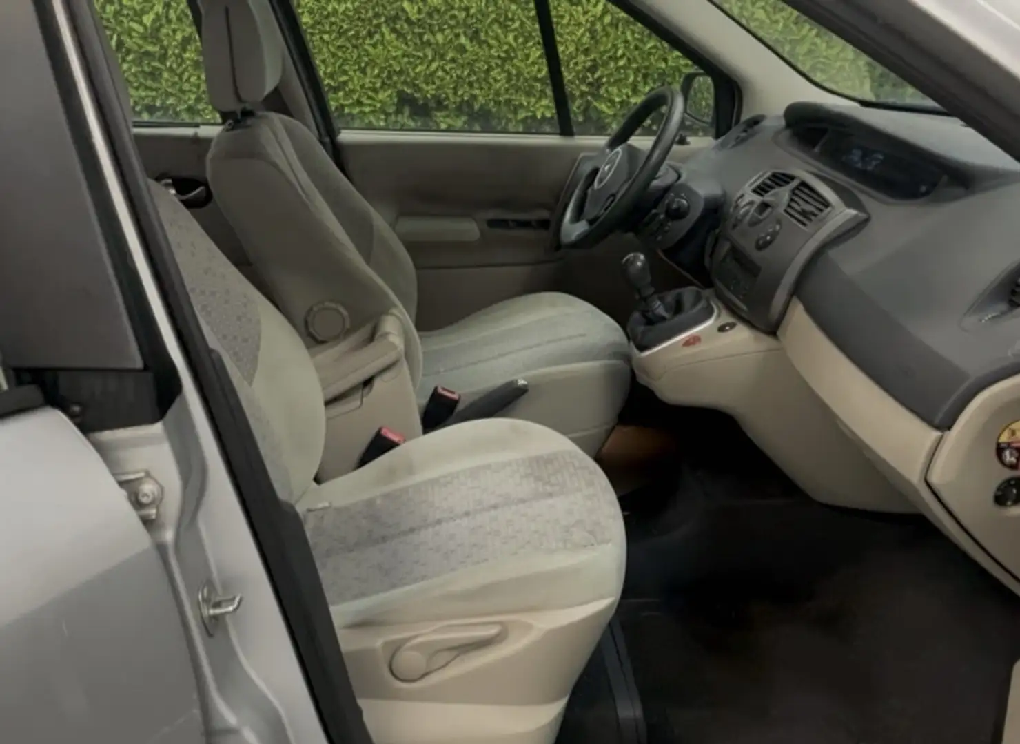 Renault Scenic Scénic 1.6i 16V Expression Argent - 2