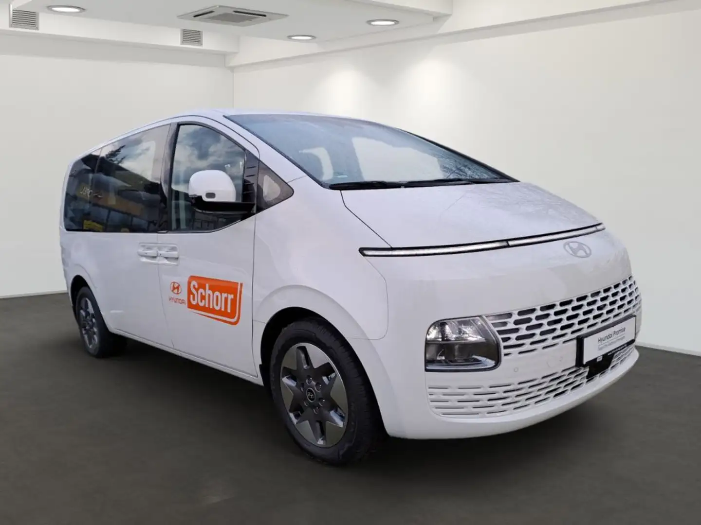 Hyundai STARIA 1.6 T-GDI HEV Trend ParkPaket ,Easy AccessPaket Weiß - 2