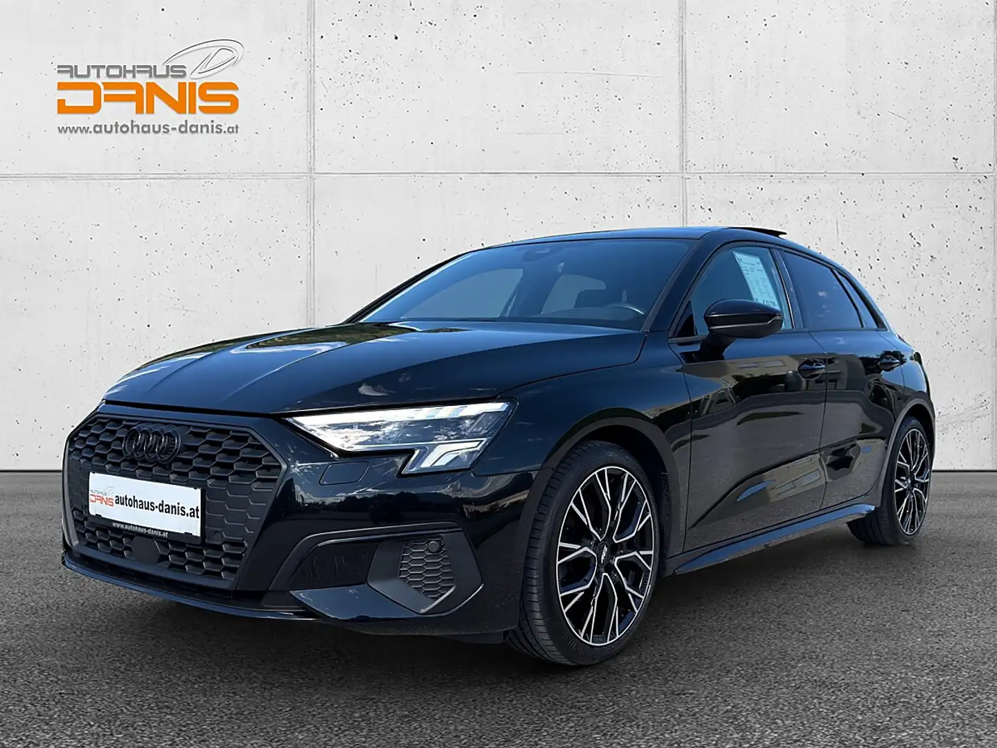 Audi A3 SB 30 TFSI intense ACC/NAVI/PANO/LED Schwarz - 1